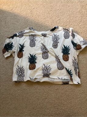 Romwe Pineapple crop top
